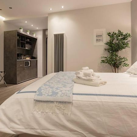 A11 Pristine & Comfy Studio Near Plaka & Parthenon Athen Exterior foto